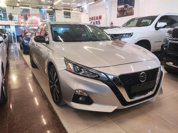 Nissan for sale in Iraq